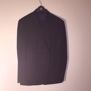 Joseph Abboud 100% wool slim fit suit